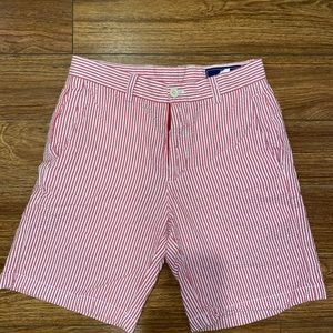 New Vineyard Men’s Shorts